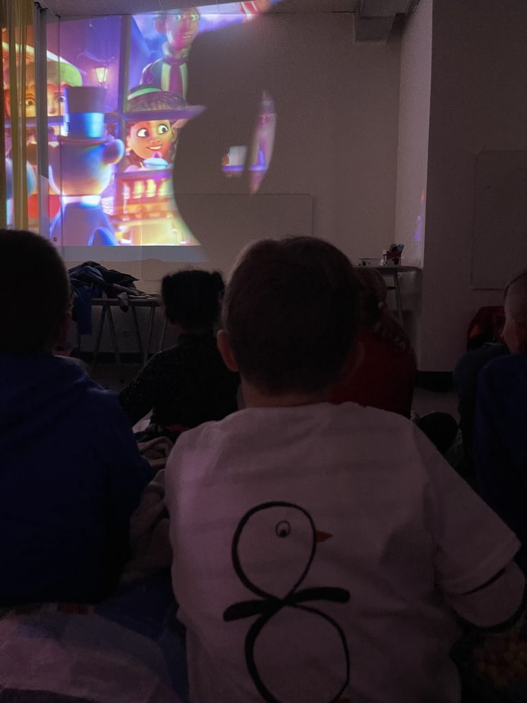 Filmowe pożegnanie starego roku w naszej szkole